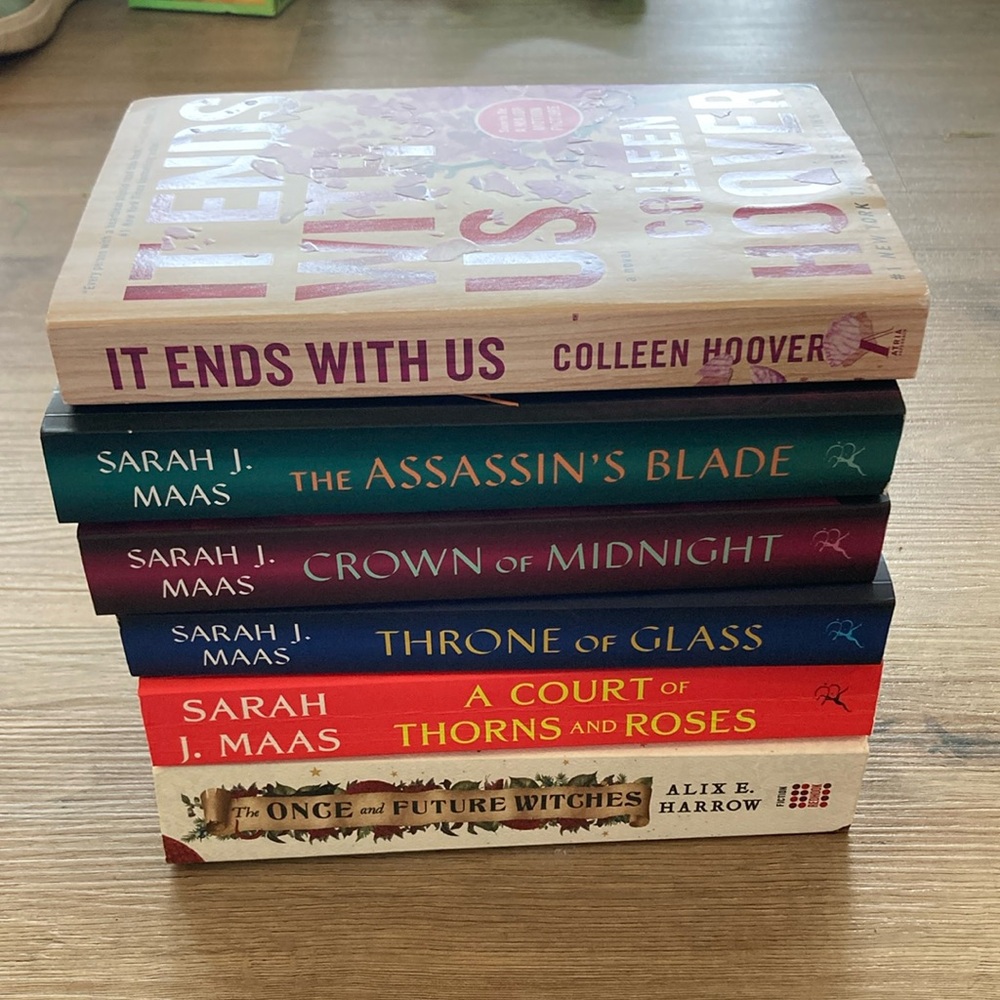 Sarah J Mass Colleen Hoover Alix Harrow Book Bundle ACOTAR Throne of Glass Witch